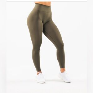 Alphalete amplify leggings